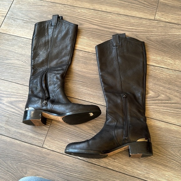 Louise et Cie Zada Black Leather Tall Knee
High Riding Boots Women's Size 7.5 - Picture 4 of 16